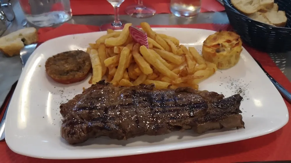 Entrecôte Frites Légumes
